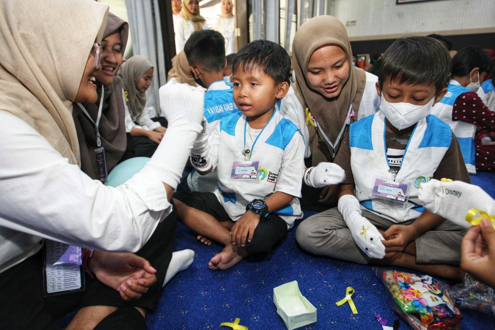 Yili Group Peringati Hari Kanker Anak Sedunia