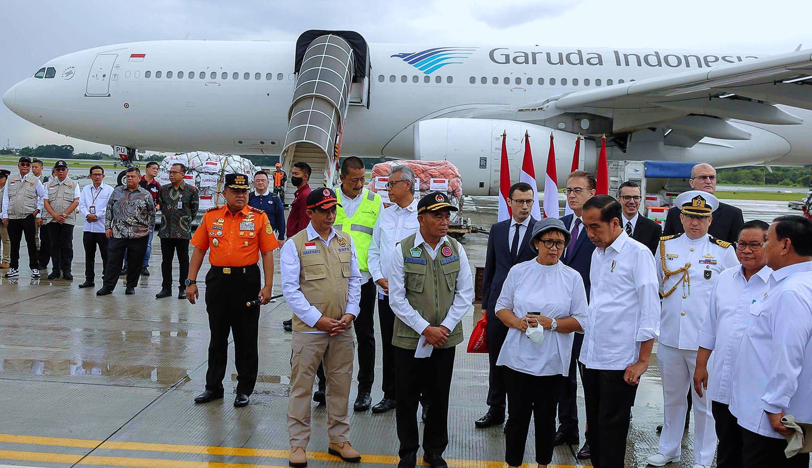 Presiden Jokowi Simbolis Lepas Bantuan Untuk Korban Gempa Turki – Suriah
