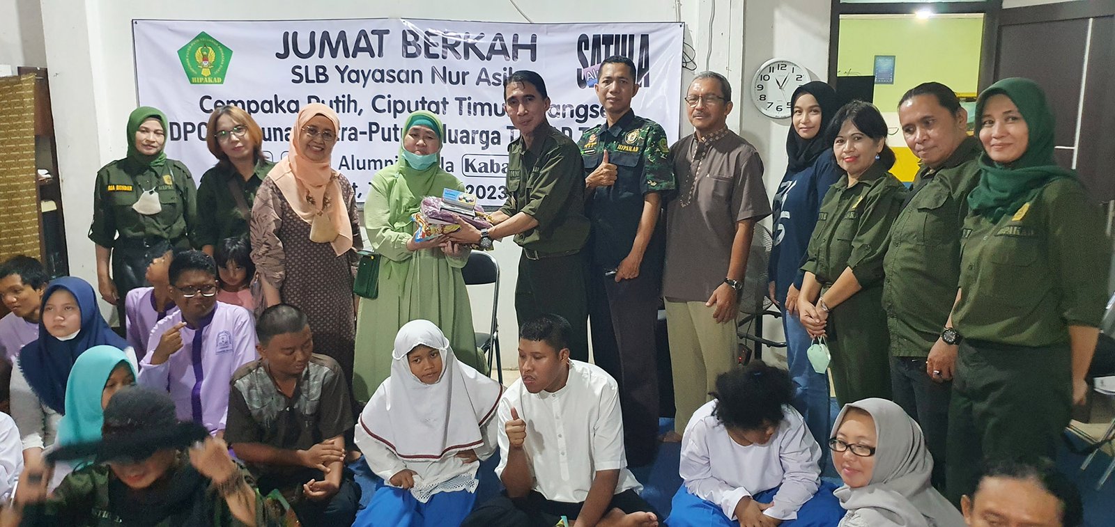 Himpunan Putra-Putri Keluarga TNI-AD Gelar Jumat Berkah