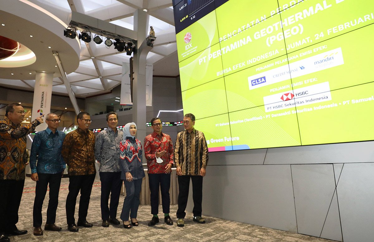 Listing Perdana Pertamina Geothermal Energy