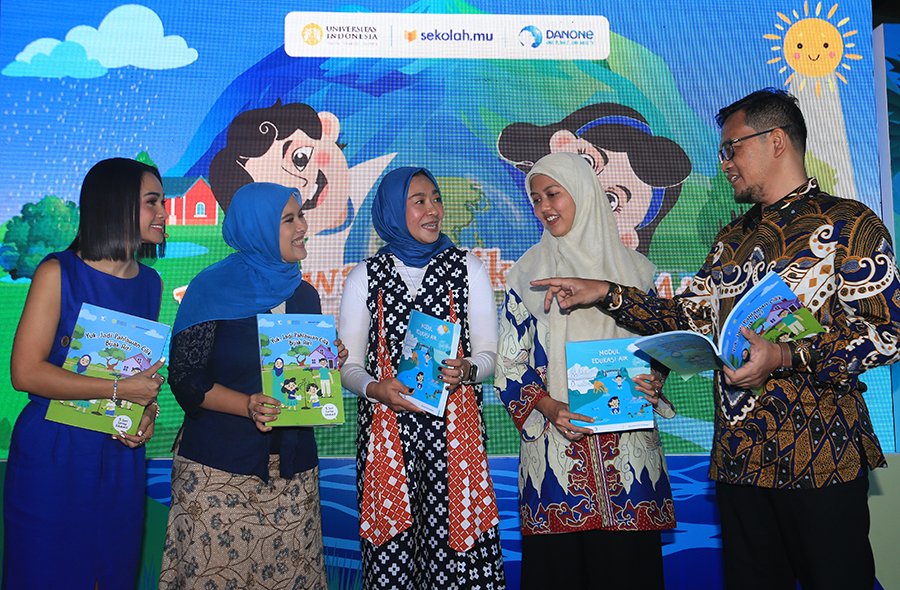 Program Edukasi &ldquo;Pahlawan Cilik Bijak Air&rdquo; Danone Indonesia