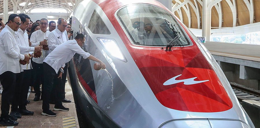 Menteri Perhubungan Launching Penjualan Tiket Whoosh di Aplikasi Mobile