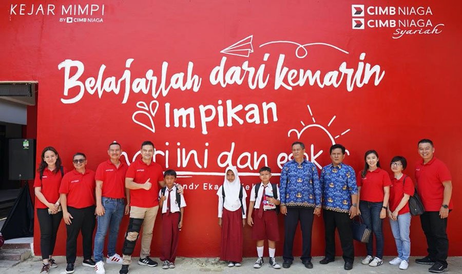 CIMB Niaga Gelar Kejar Mimpi Goes To School di Cirebon