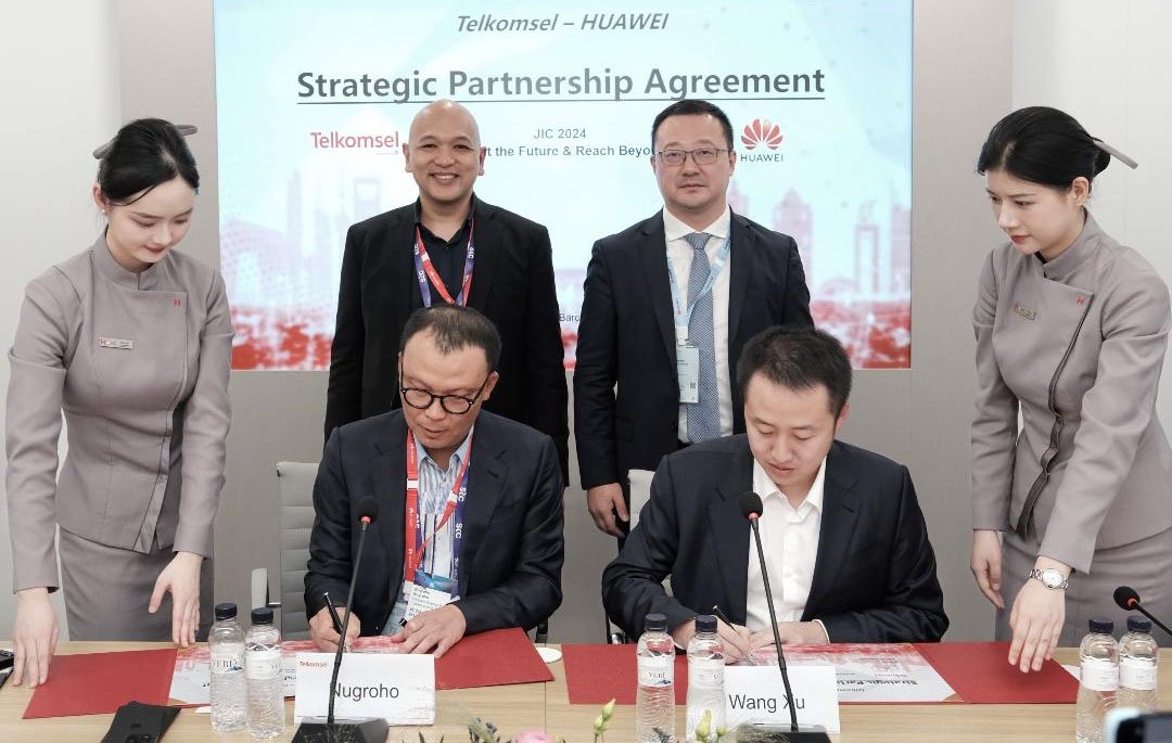 Kolaborasi Telkomsel – Huawei Gali Potensi Teknologi Fiber dan 5G Secara Hibrid