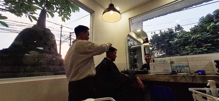 Potong Rambut dan Donasi 100% Pendapatan Bulan Juni untuk Palestina