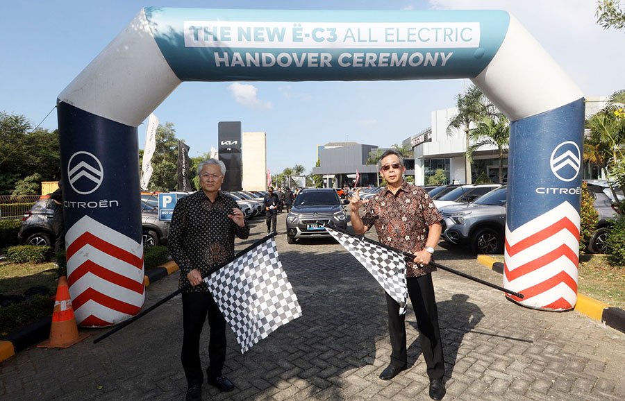 The New Citro&euml;n E-C3 All Electric Diserah-terimakan