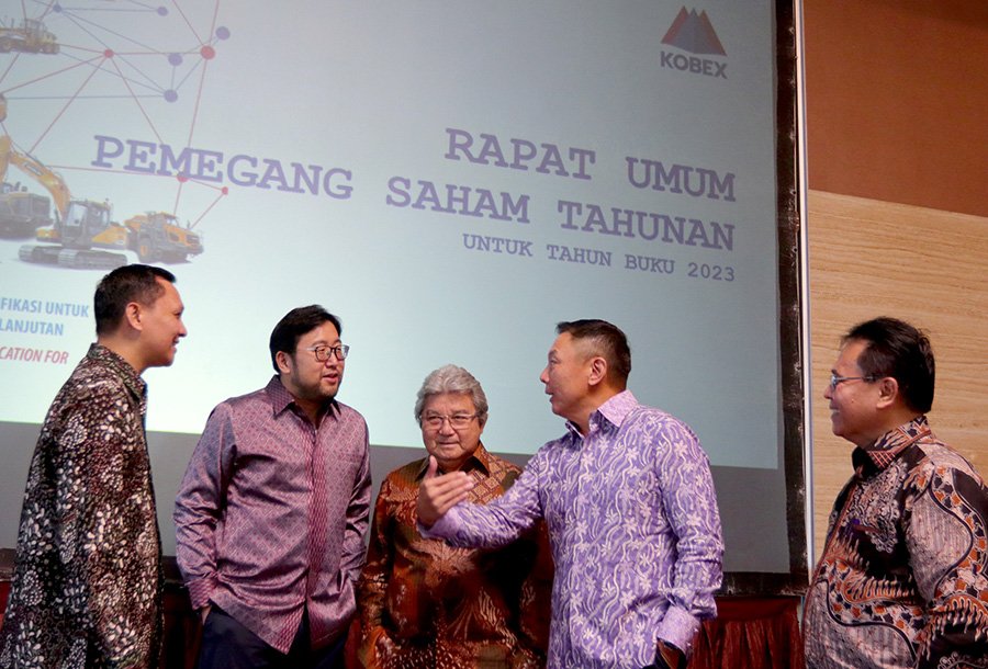 RUPST KOBEX, Perkenalkan Direksi dan Komisaris Baru