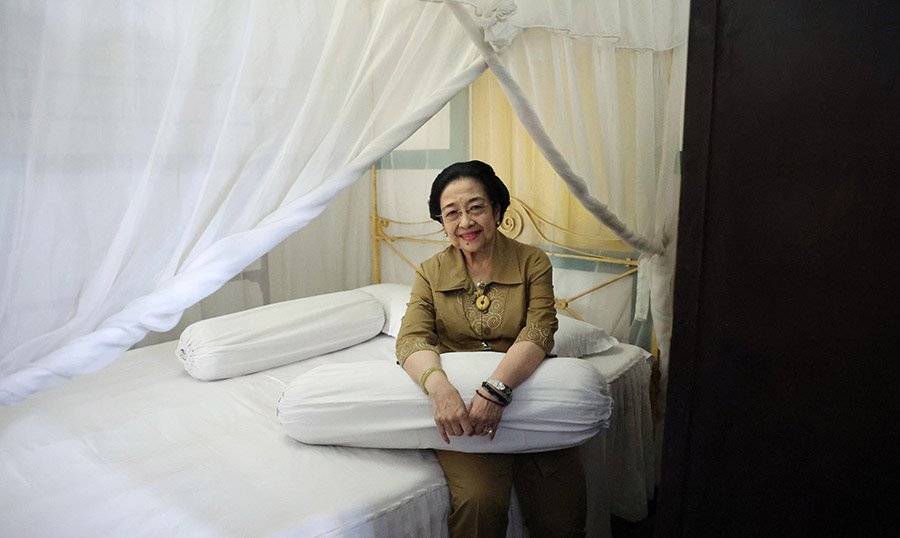 Mega Peluk Bantal di Ruang Tidur Bung Karno