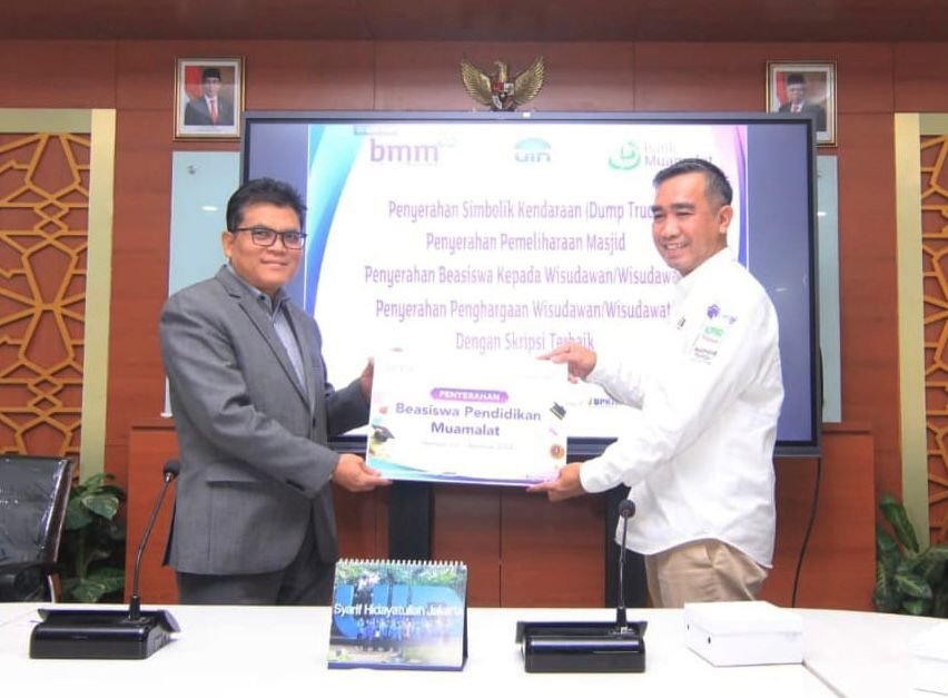 Bank Muamalat dan BMM Salurkan Beasiswa Pendidikan