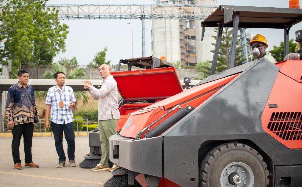 KOBE Dipercaya Pasok 4 Unit Powerboss Armadillo 10X