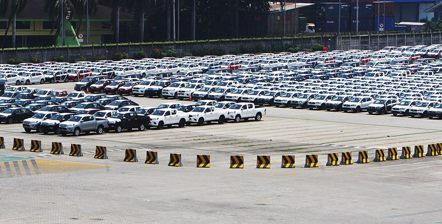 Penjualan Mobil Domestik Turun 21%