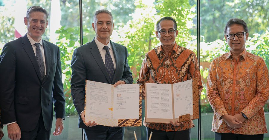 Menkes Saksikan Kerja Sama Perjanjian Transfer Teknologi Untuk Produksi Vaksin