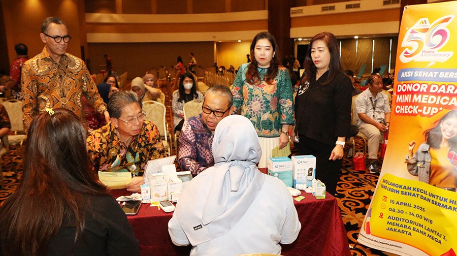 Bank Mega Selenggarakan Donor Darah dan Pemeriksaan Mini Medical Check Up
