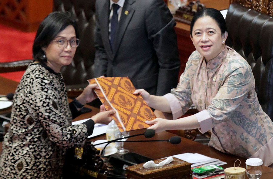Menkeu Hadir Dalam Rapat Paripurna DPR ke-24