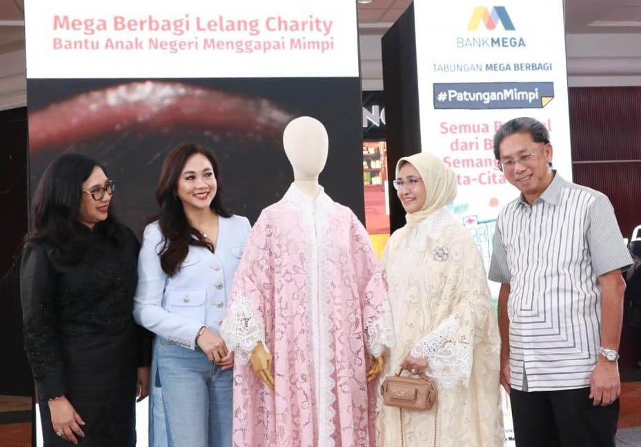 Season of Elegance Fashion Show