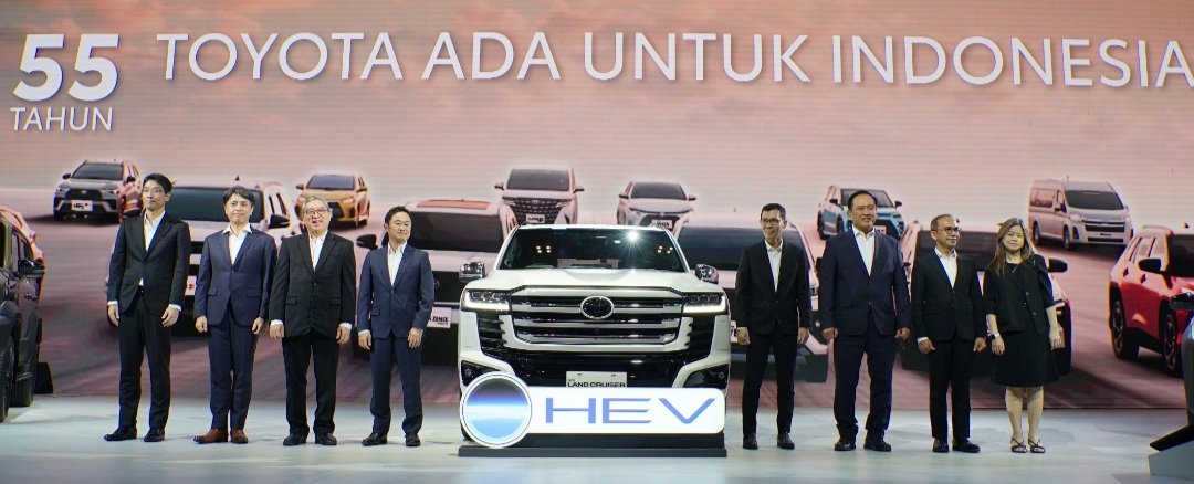 Toyota Indonesia Hadirkan Model-Model Terbaru Toyota EV di GIIAS 2026