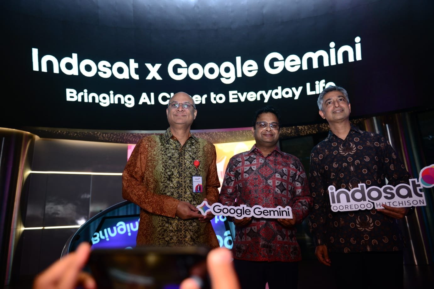  Bundling Indosat dan Google Gemini 