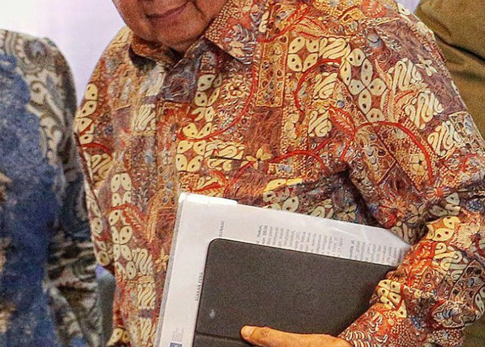 Gubernur BI Perry Warjiyo Mengundurkan Diri