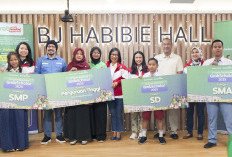 Grab Indonesia Salurkan Beasiswa Pendidikan GrabScholar