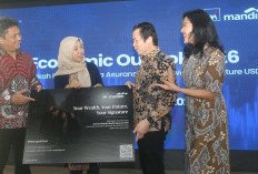     AXA Mandiri Luncurkan Asuransi Dwiguna Berbasis Dolar AS