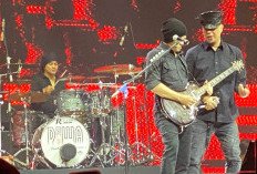 Ahmad Dhani Tampil Memukau Dalam Konser XLSMART Day 1st Annversary 